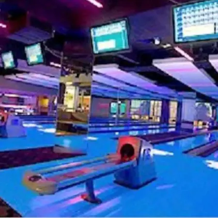 Moderne Pres Du Et Centre Ville. Les Eaux Vives. *